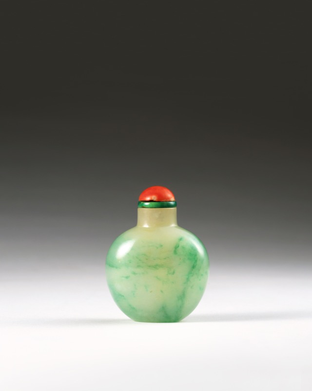 清冰種翡翠薄胎光素鼻烟壺｜2022春拍- 帝圖拍賣- 領銜全台書畫文物類第