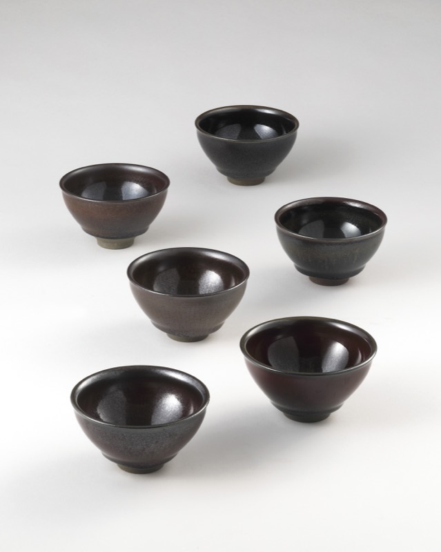 一野正宏设计的天目茶碗– 【PGT】GH186 天目茶碗 高級陶器の専門