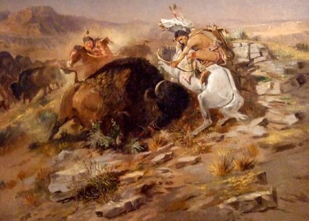 Charles Marion Russell，《Buffalo Hunt》。圖片/取自Wikipedia。