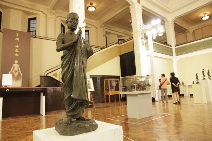 向大師致敬─臺灣前輩雕塑11家大展。圖/非池中藝術網攝。
