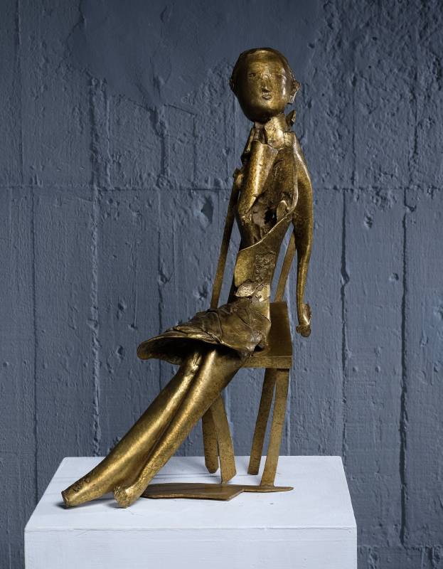 小女孩  Little Girl 31x15.5x51cm，Bronze，2016
