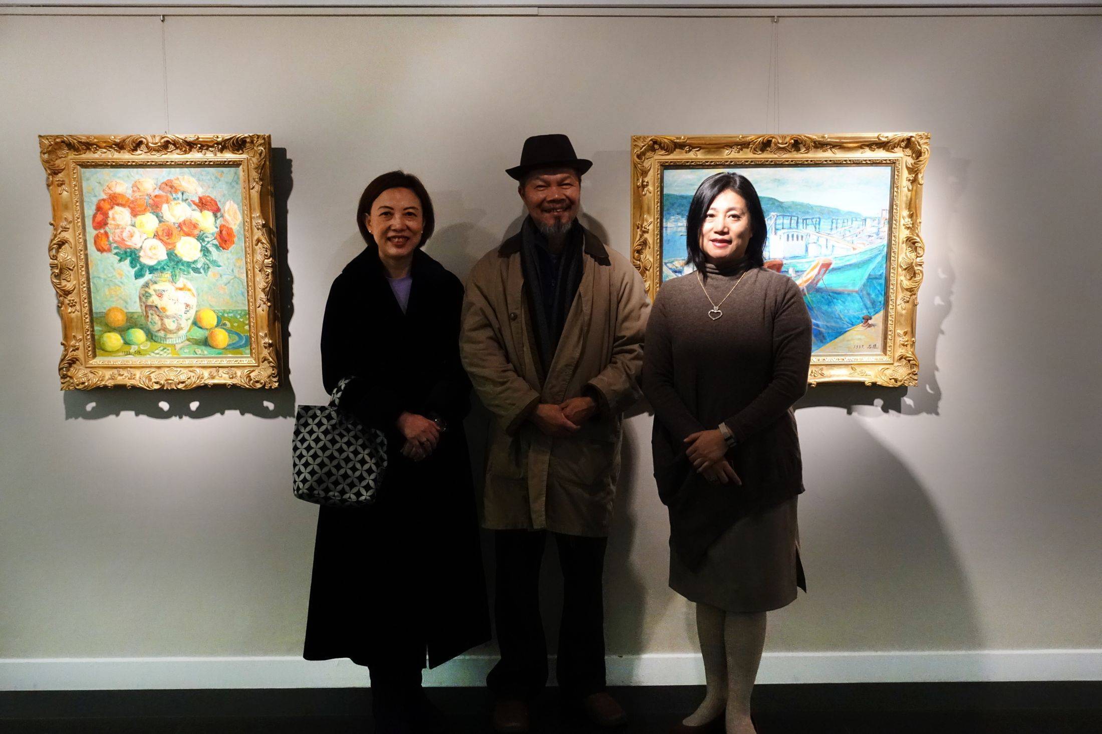 現場來賓合影（由右至左）：阿波羅畫廊總經理張凱迪、藝術家簡福鋛、藝術家林純如。