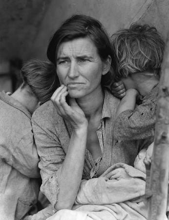 Dorothea Lange《Migrant Mother》，1936。圖/取自Wikipedia。