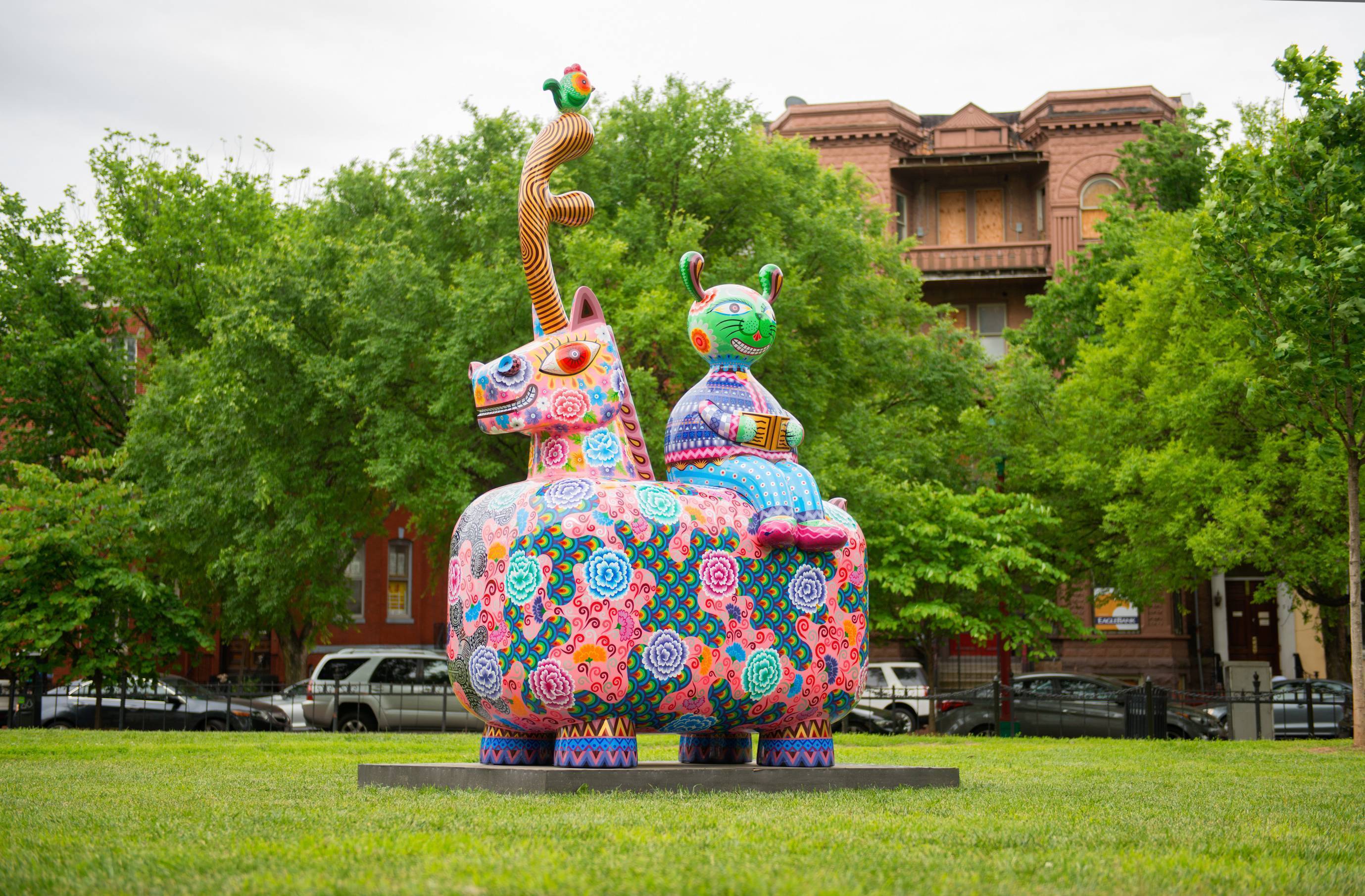 龍馬| 2013|鋼板彩繪|143x240x350 cm|作品「龍馬」,取其中國龍馬精神,奮鬥不止、自強不息的進取、向上之意。