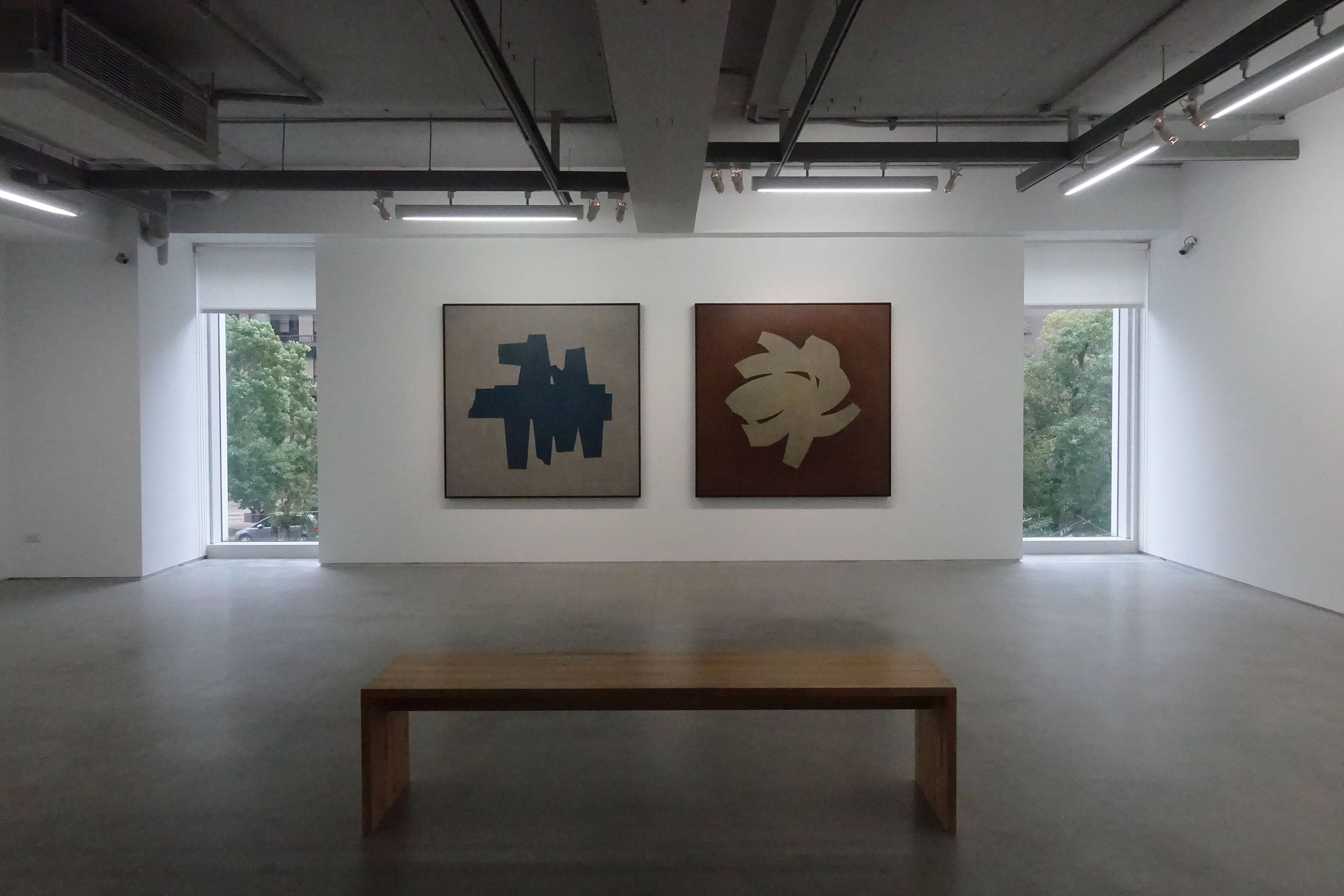 双方藝廊「未定物-吳東龍個展」二樓空間展覽一隅。