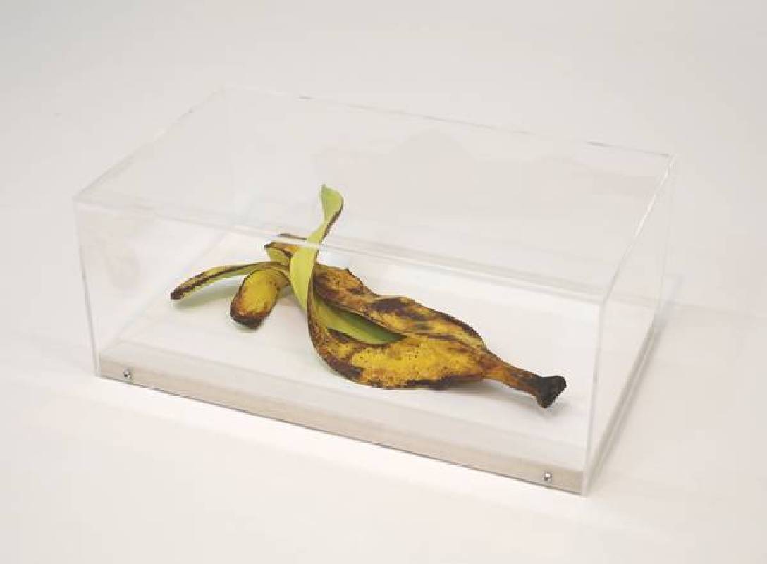藝術家：笠谷耕二     標題：Green Banana Skin-2-1　    尺寸：21 * 11 * 15 cm    　質材：陶   　年代：2019