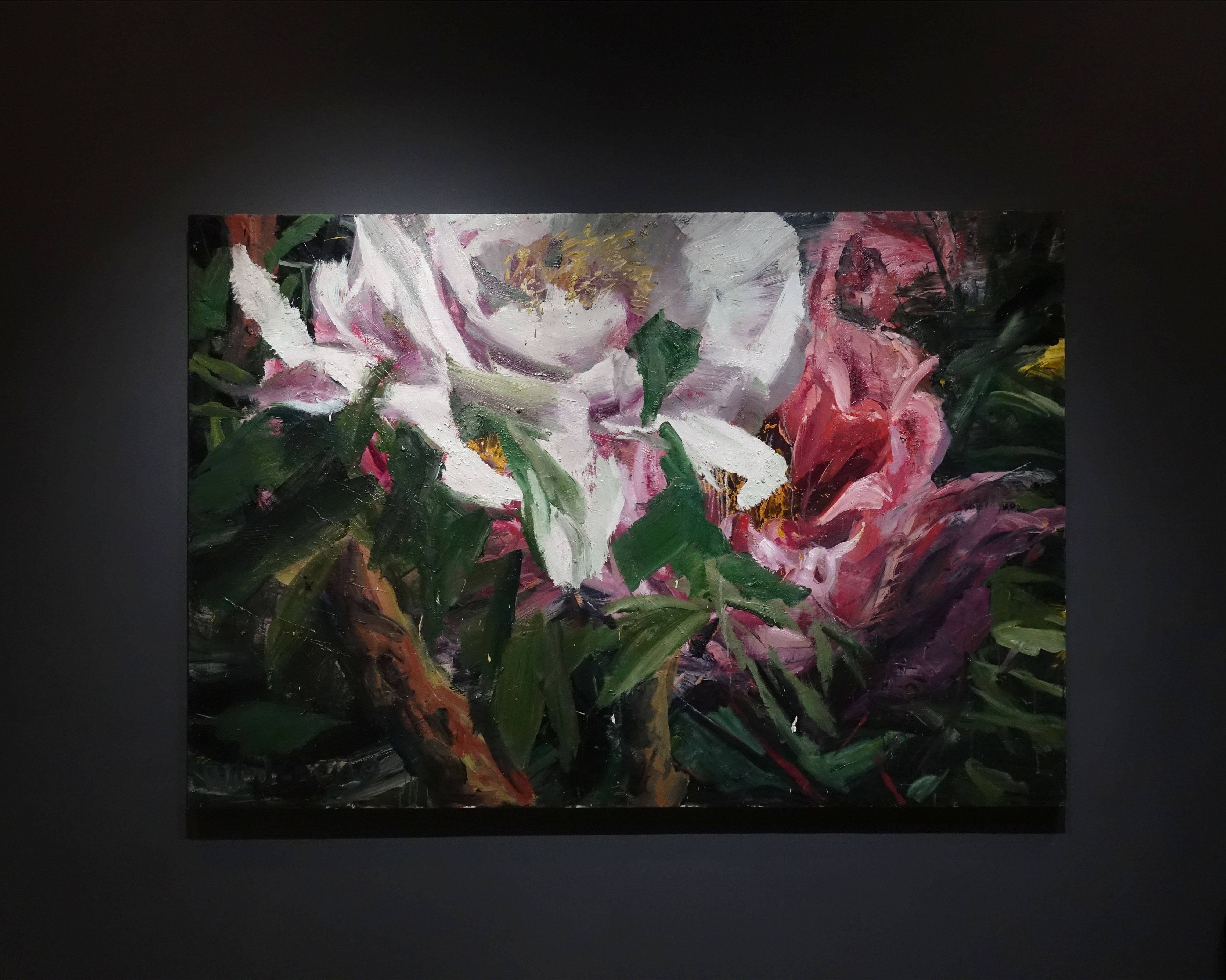 巫日文，《花非花》，oil on canvas，192x132cm，2017。