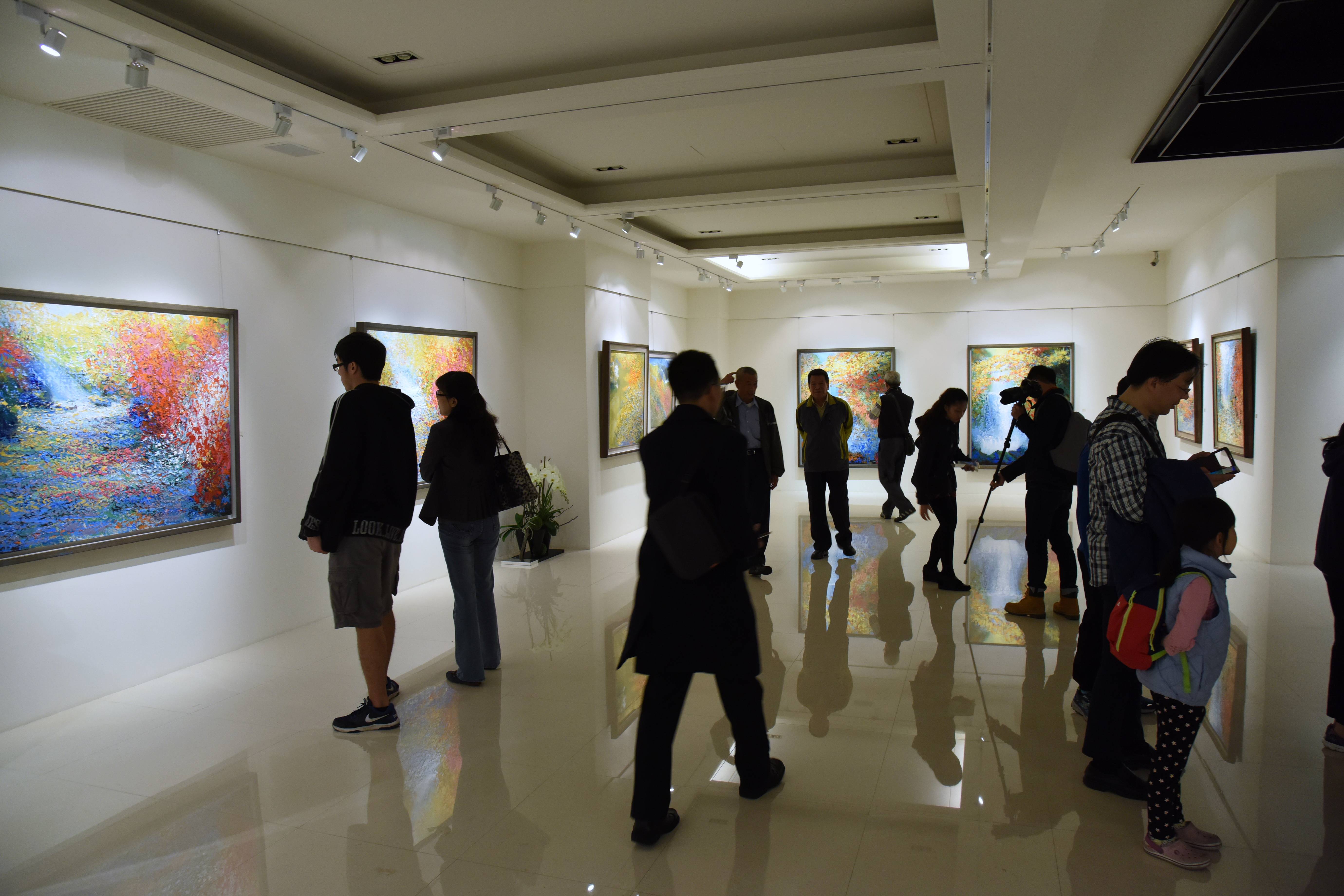 「水系列」開幕現場