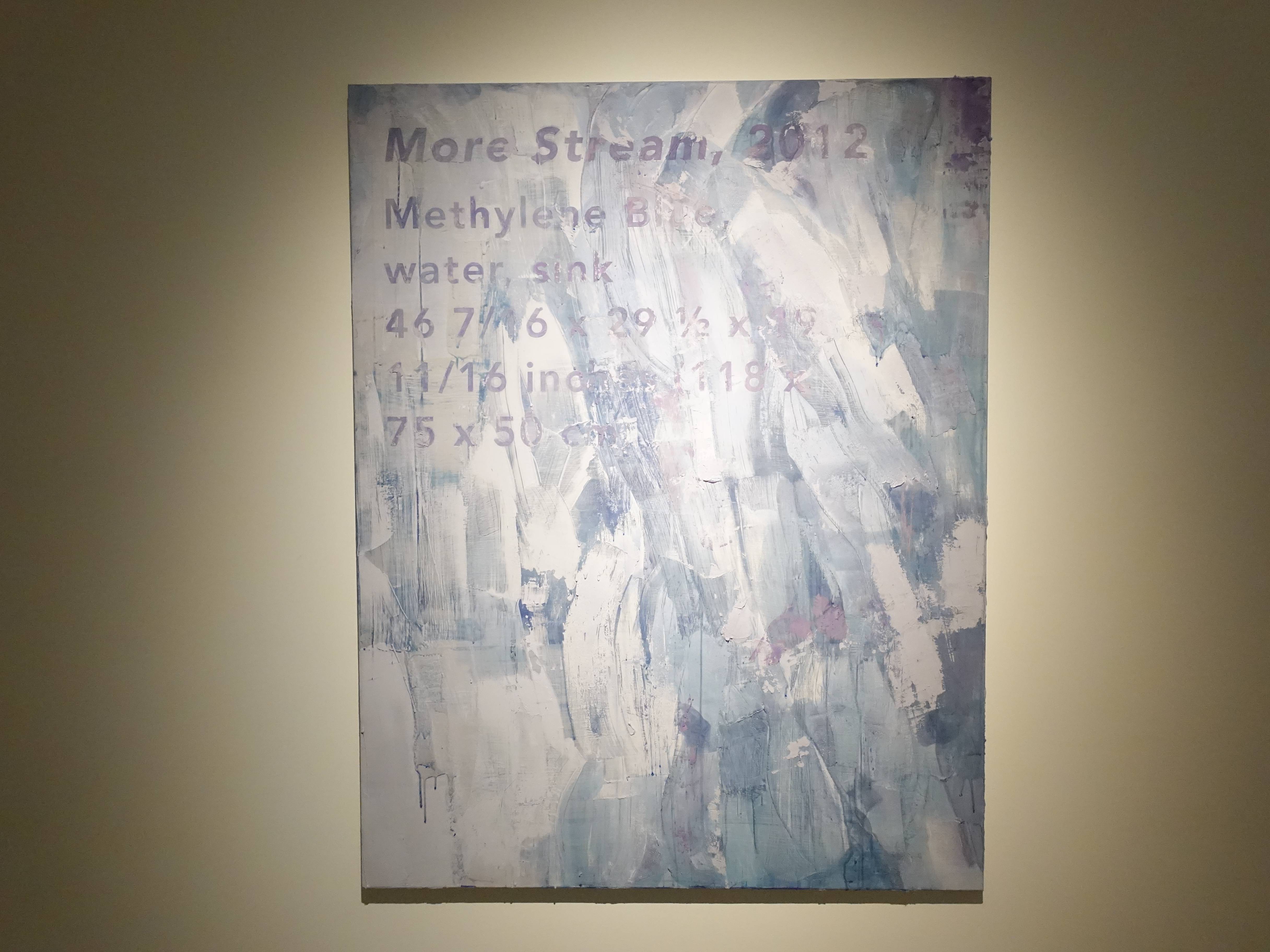 羅智信，《More Stream 》，91 x 116 cm，畫布、亞甲藍做成的顏料，2019。