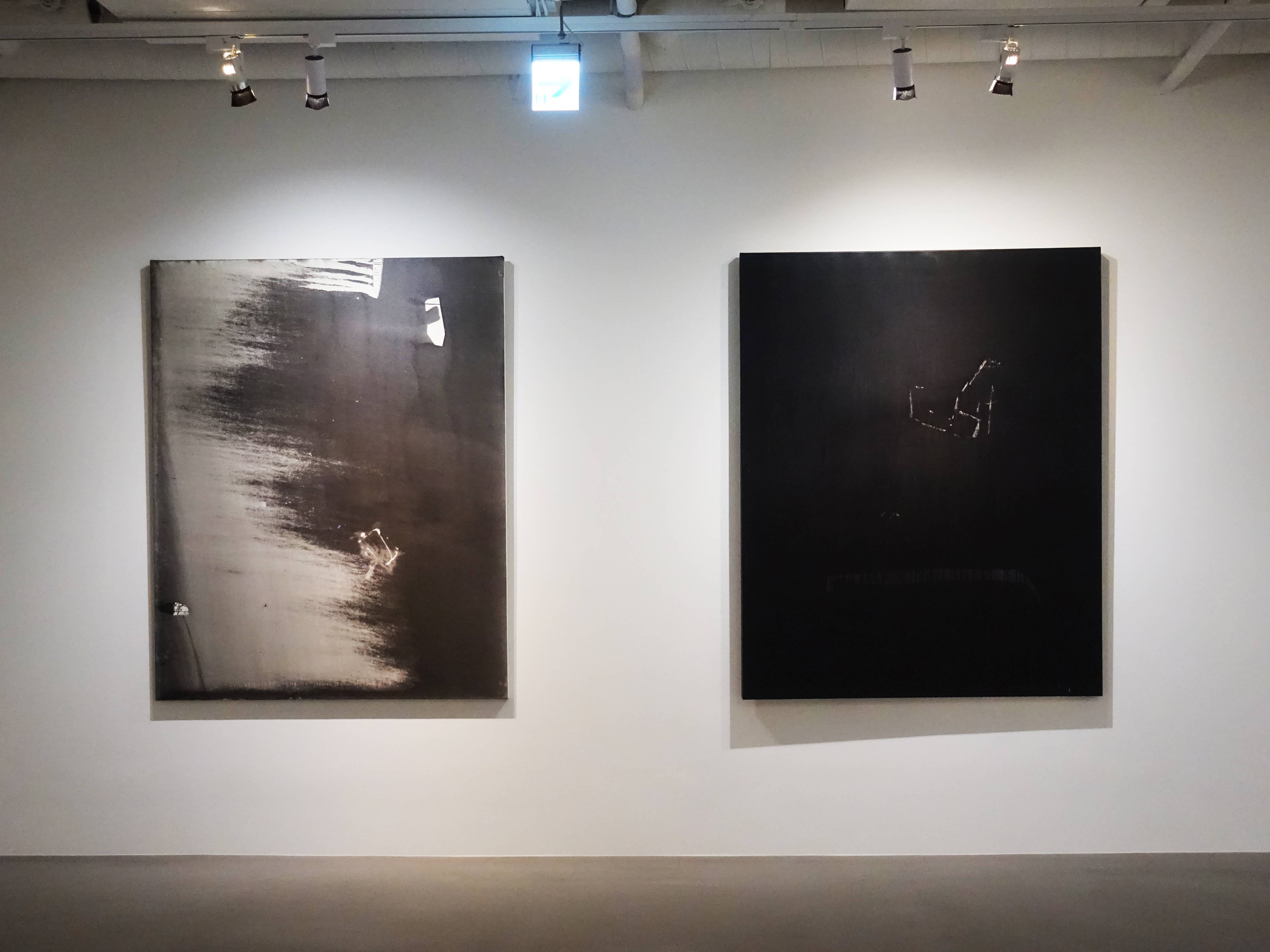 林鴻文，《如斯之境》，162 x 130 cm，壓克力顏料、畫布，2019(左)。林鴻文，《相遇》，162 x 130 cm，壓克力顏料、畫布，2016(右)。 