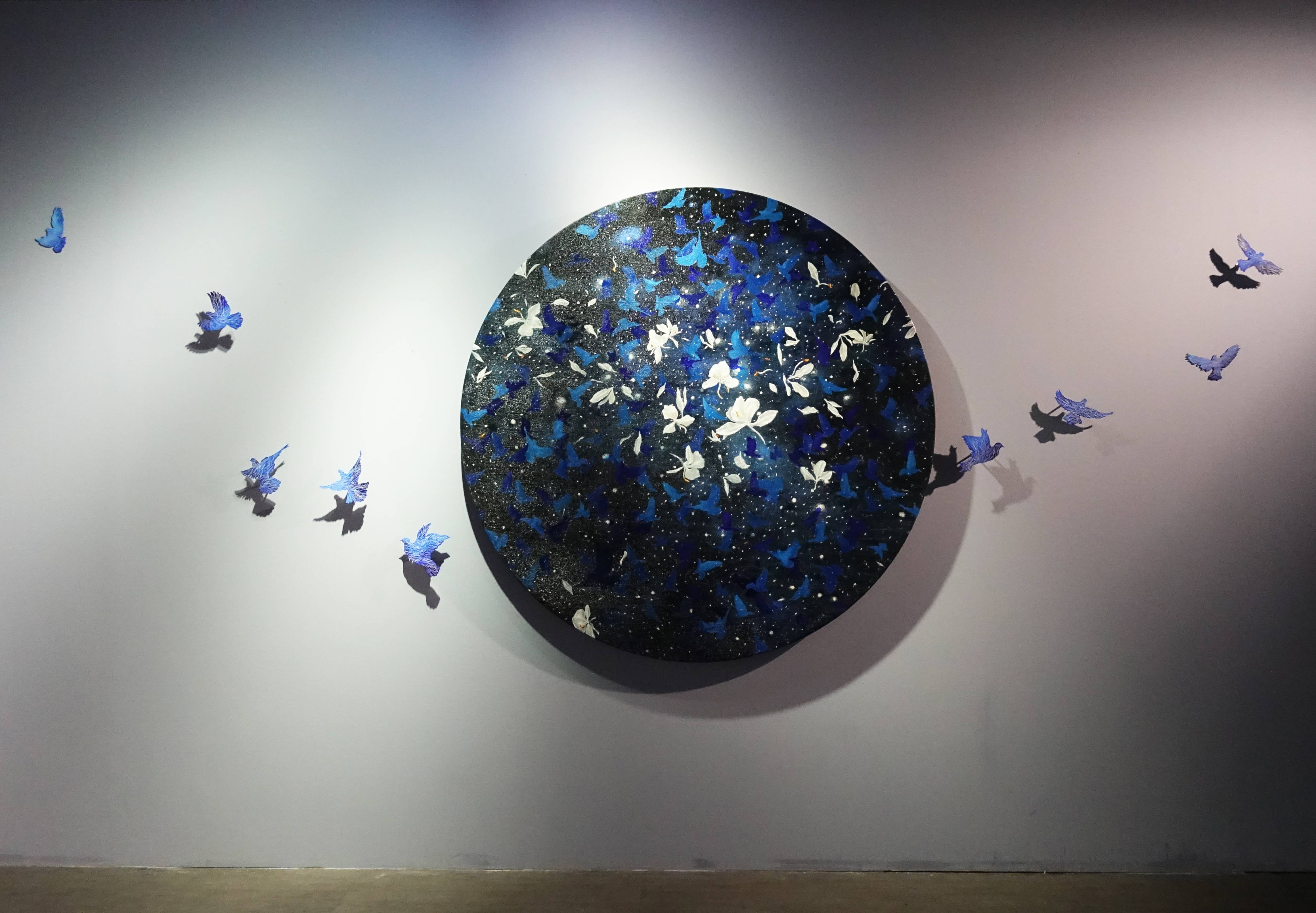 鄭麗雲，《星河遙望II》，直徑152.5 cm，油彩、蔴布，2014。