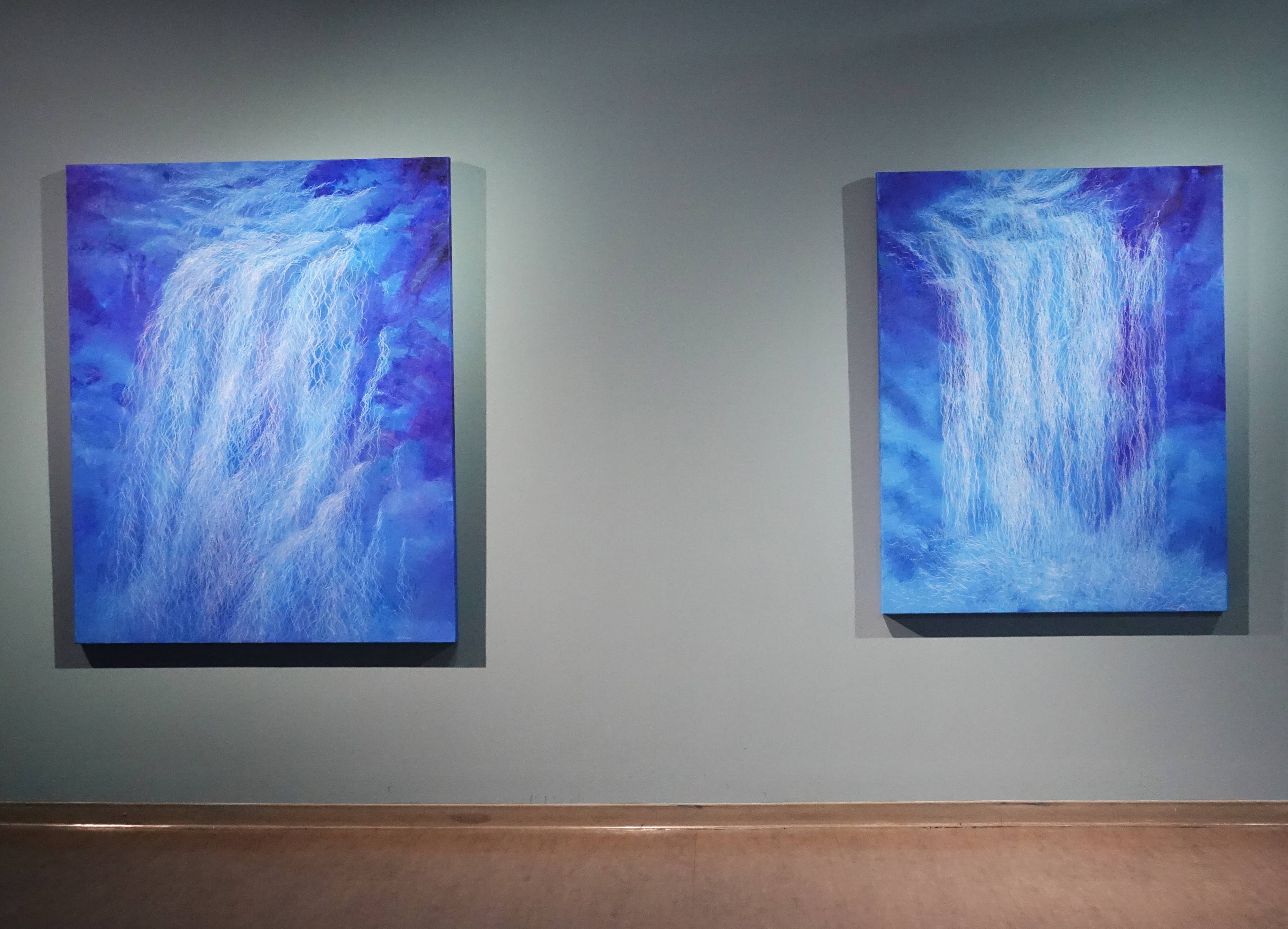 鄭麗雲，《瀑布VI》，145 x 112 cm，油彩、蔴布，2017(左)。 鄭麗雲，《瀑布V》，162 x 130 cm，油彩、蔴布，2017(右)。