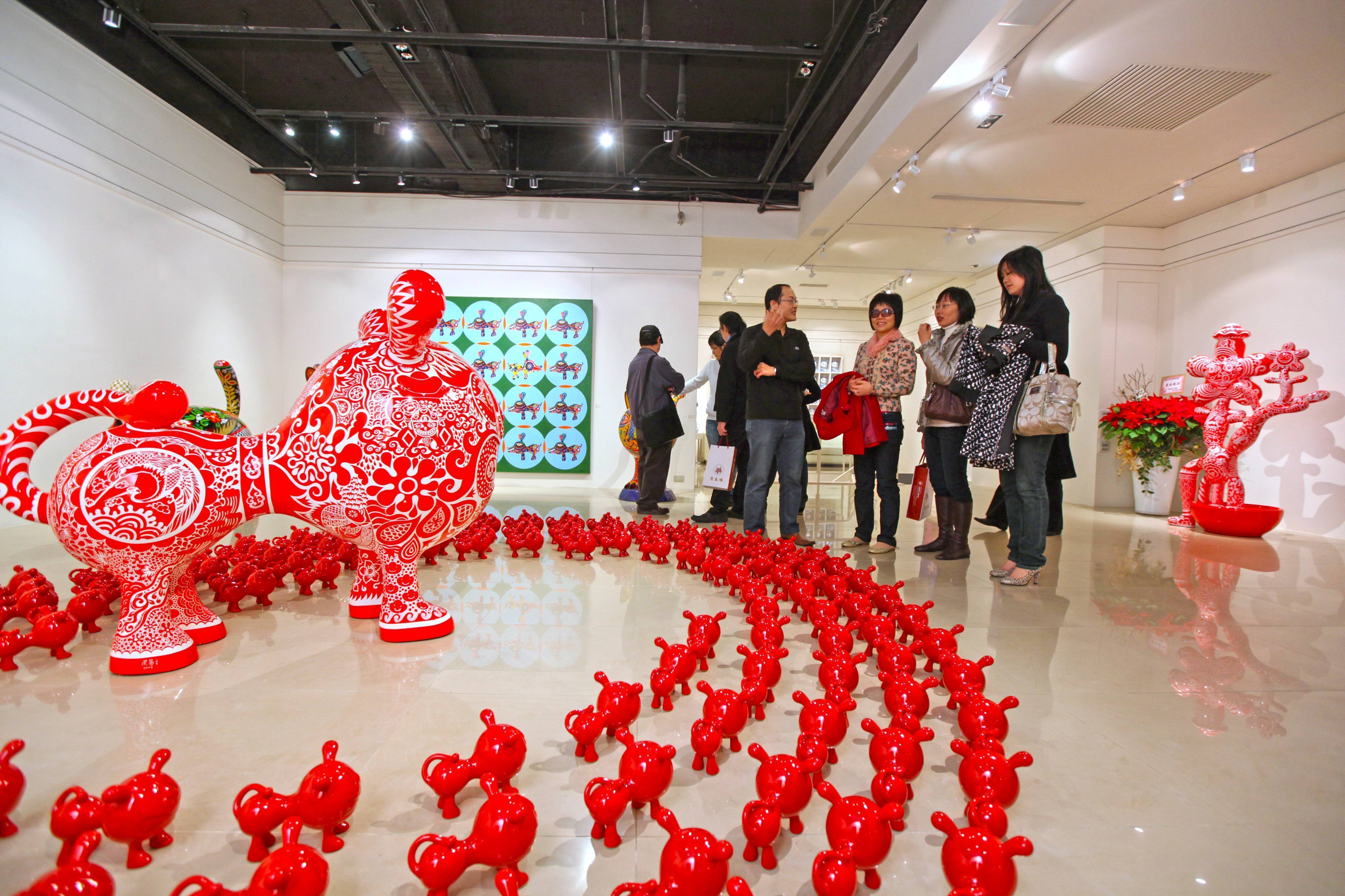 展覽現場剪紙福虎群組。