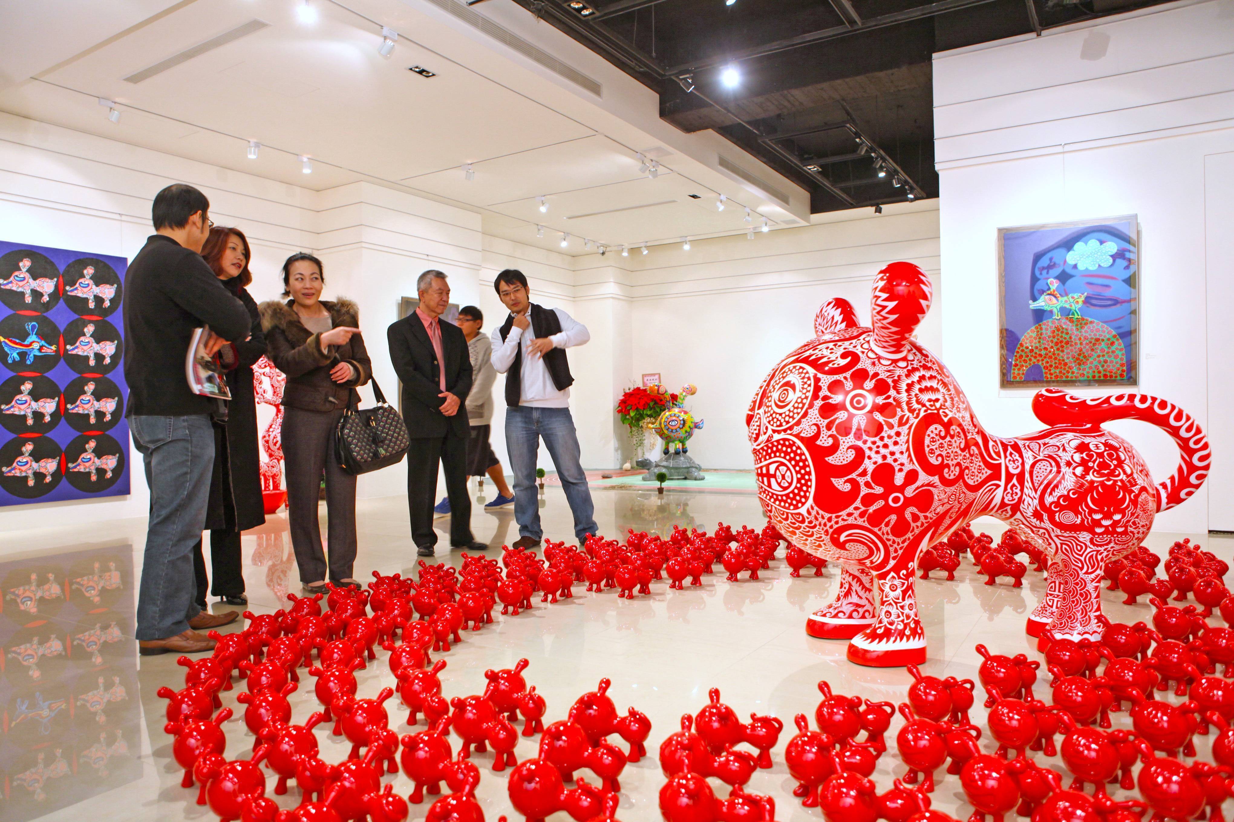 展覽現場剪紙福虎。