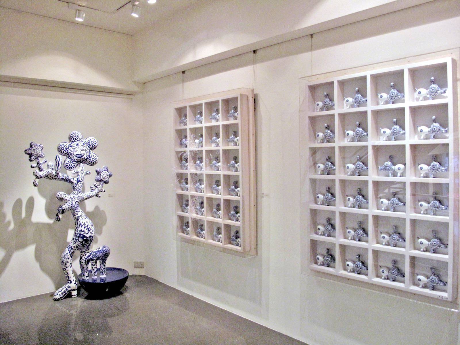 青花母樹與青花狗。