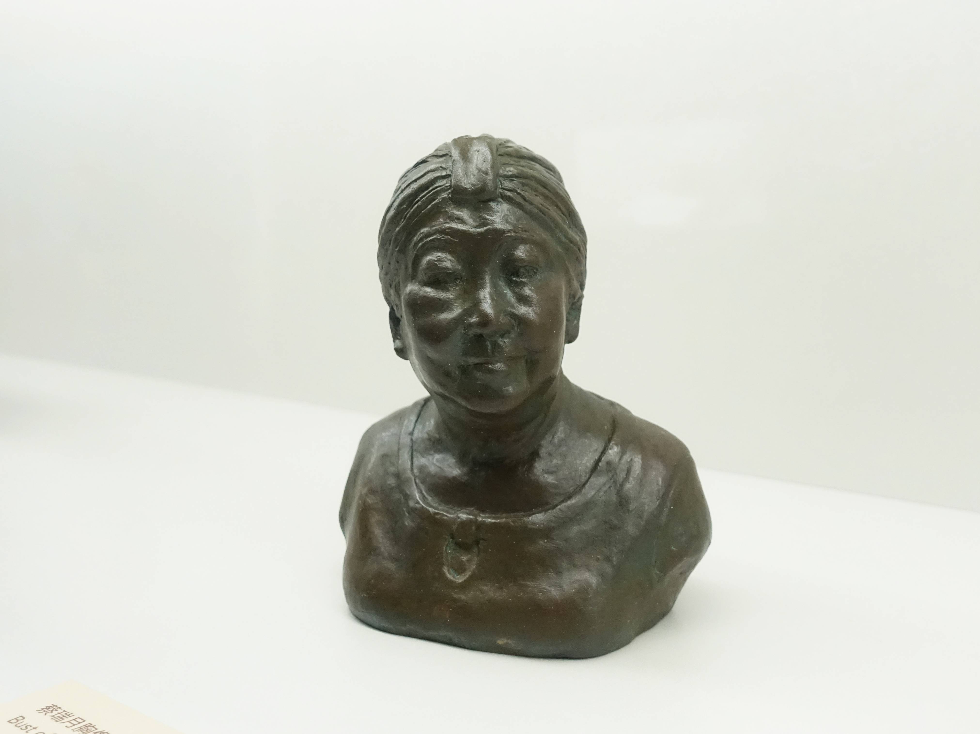 蒲浩明，《蔡瑞月胸像》，14.5 X 12.5 X 7.5 cm，銅，2000。
