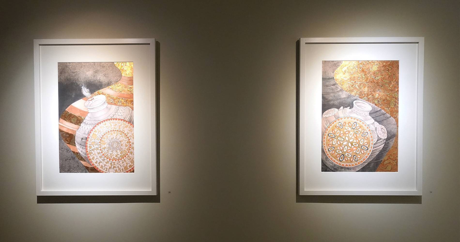 黃淑卿，《緣聚》系列，47.5 x 32 cm，水墨、金箔，2019。