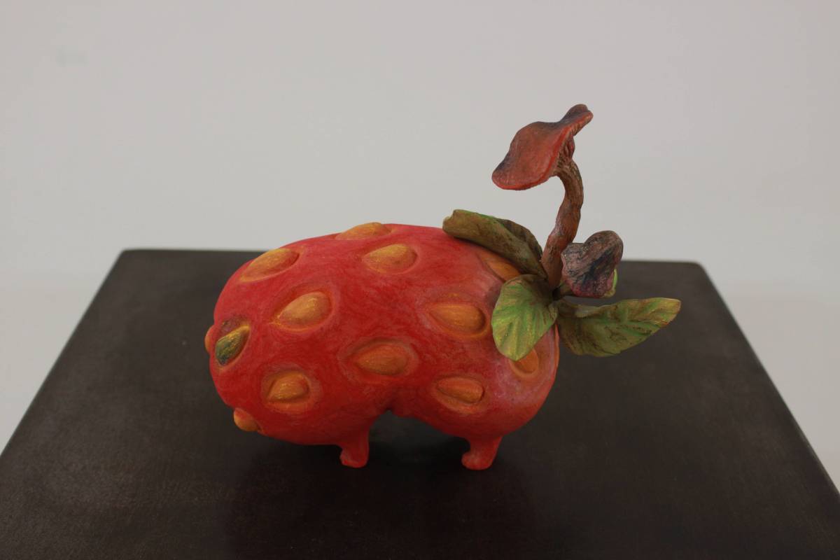 李亨頎《莓事、霉事》陶。圖/國立台灣藝術大學雕塑學系提供