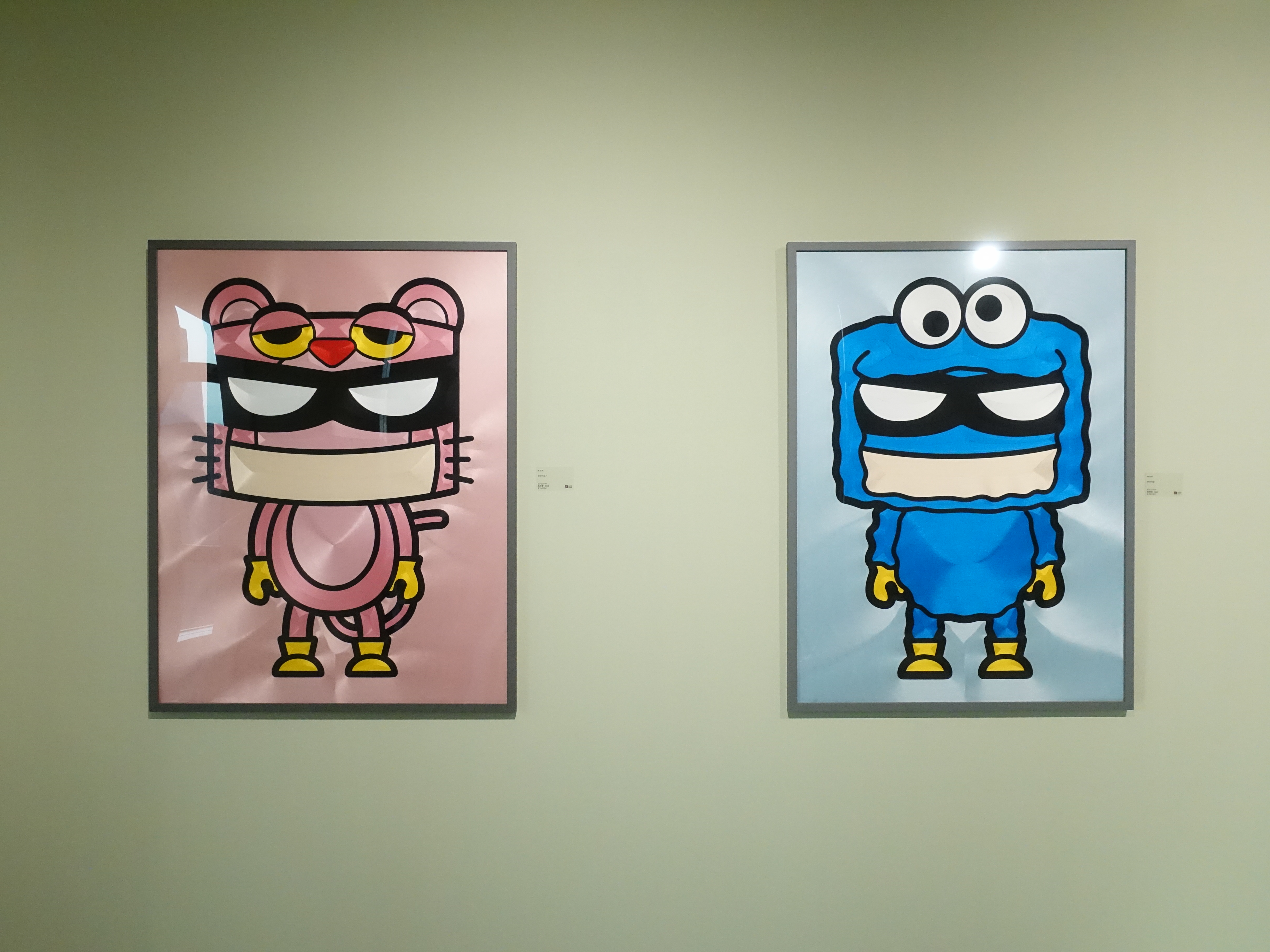 蔡忠和，《頑皮豹超人》，80 x 110 cm，點線畫，2018。《餅乾怪獸》80 x 100 cm，點線畫，2018。