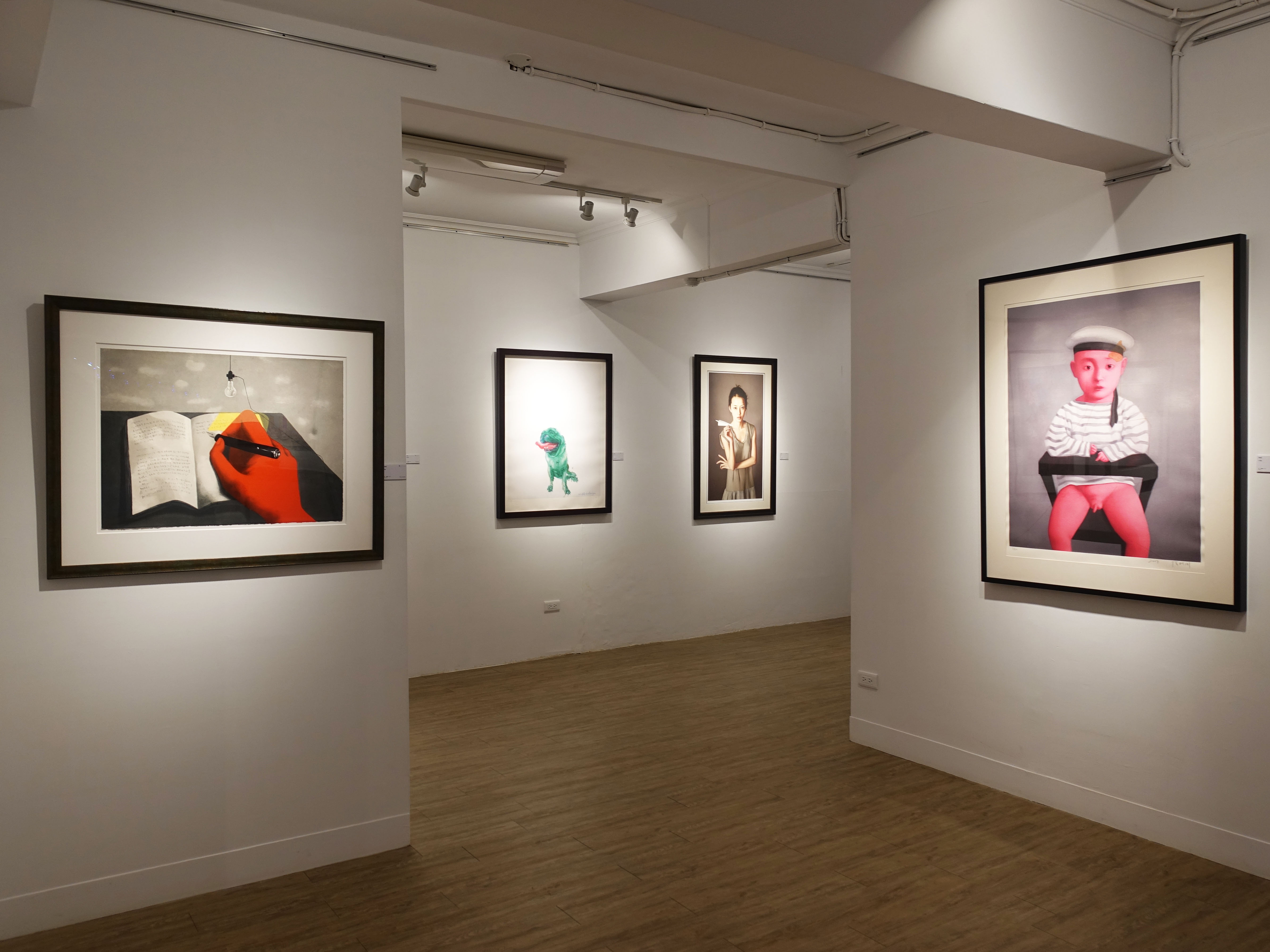 雅逸藝術中心展出八位中國當代藝術家「當代名家版畫精選」。