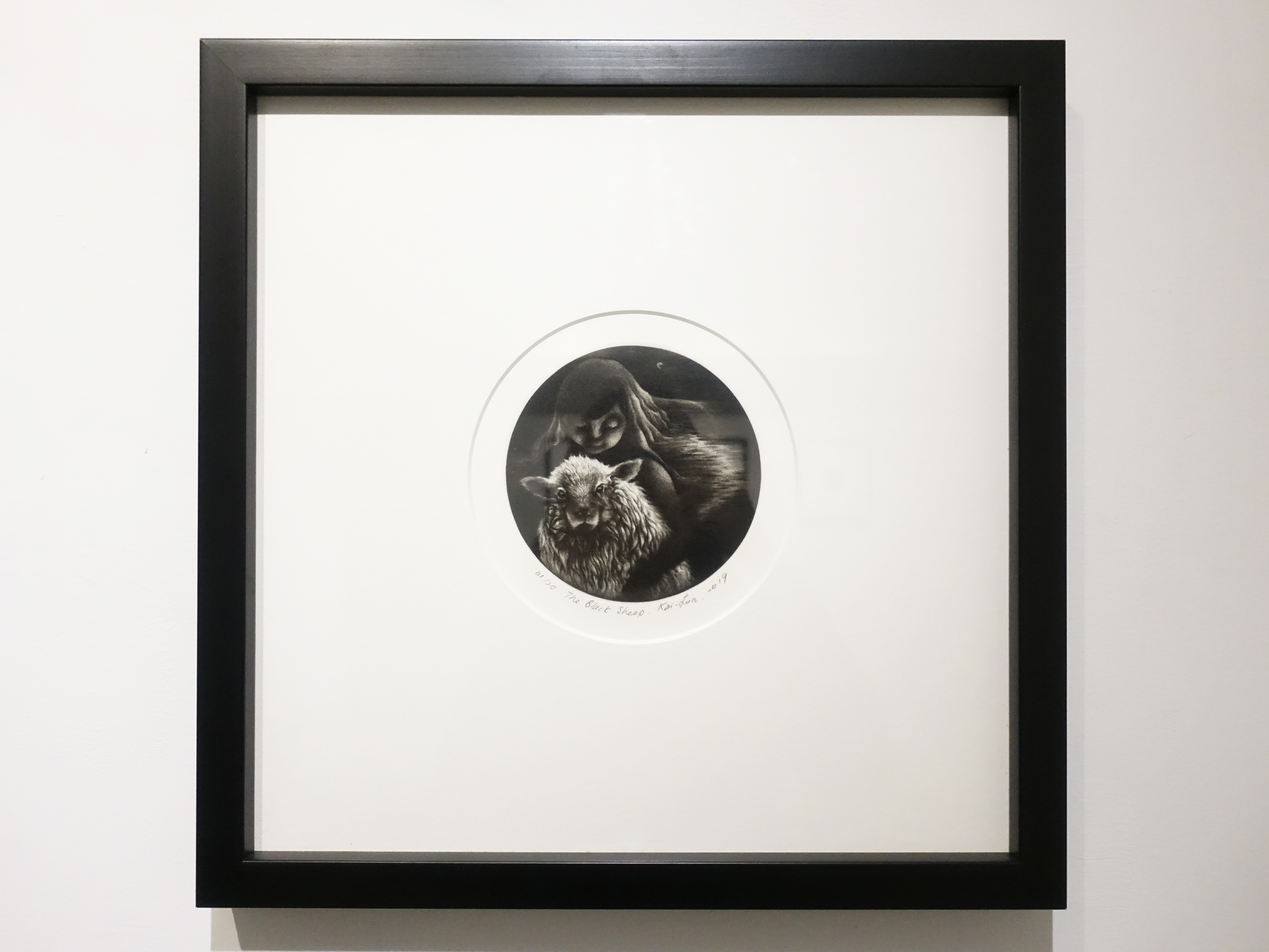 張凱倫，《黑羊》，12 x 12 cm，美柔丁1/20，2019。