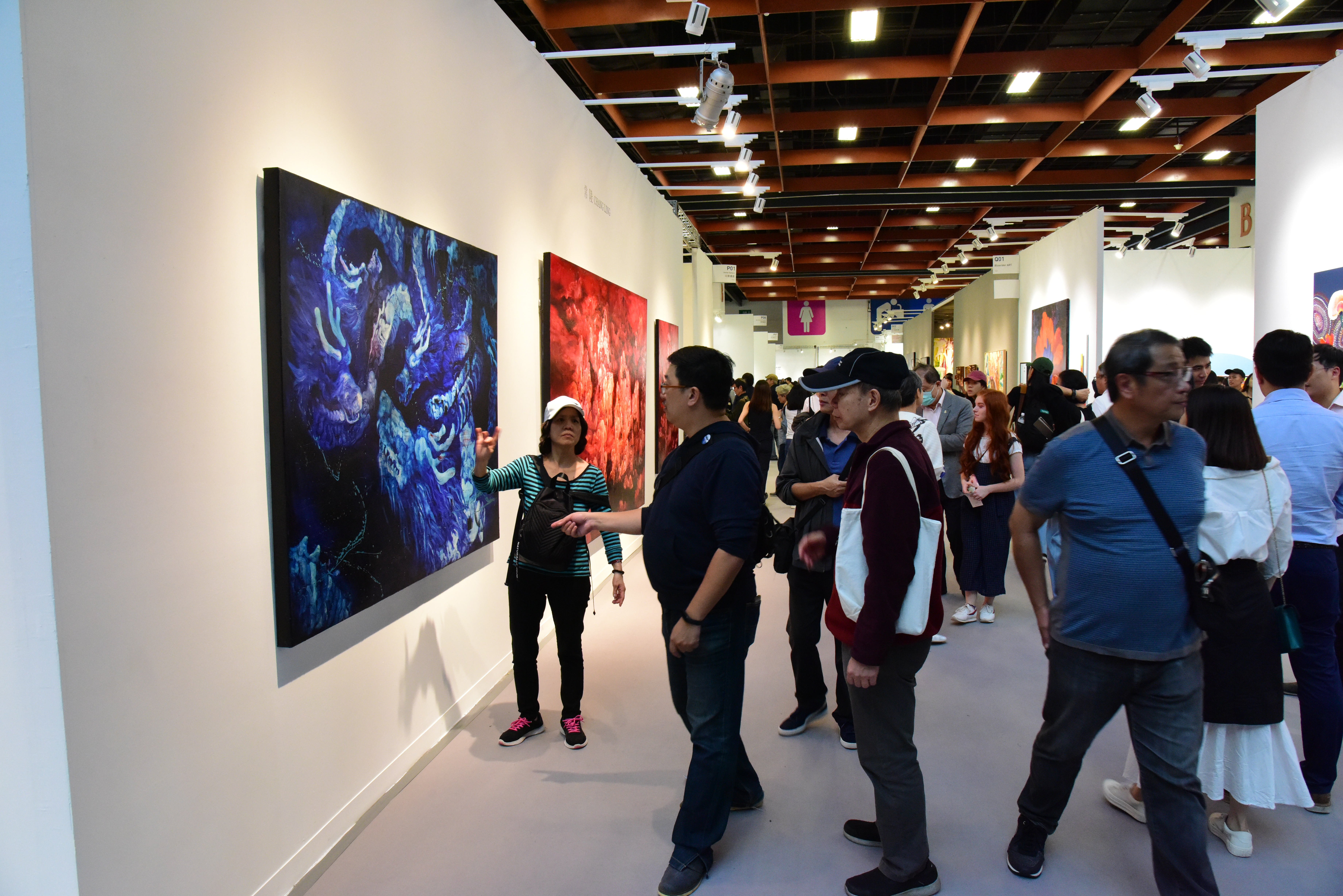 常陵老師的作品於現場相當精采！