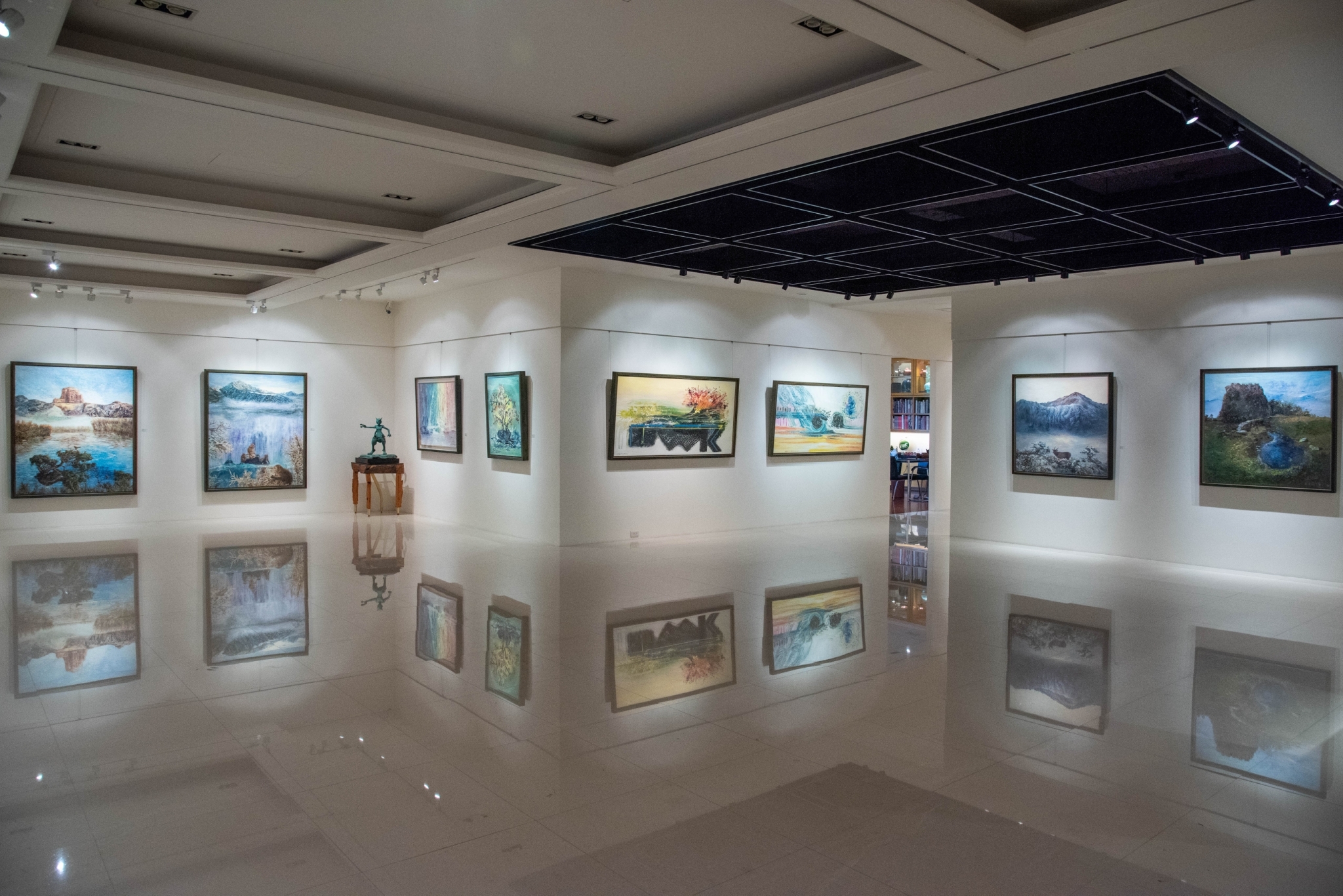 張翠容 山高水長 個展空間照 主展場