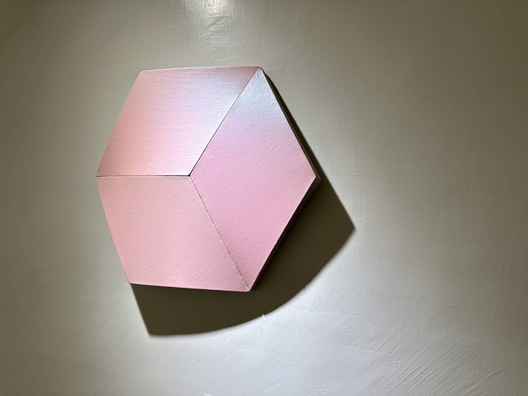 Broken light pinks cube, 2024, acrylics on linen, 50x43,5x5cm