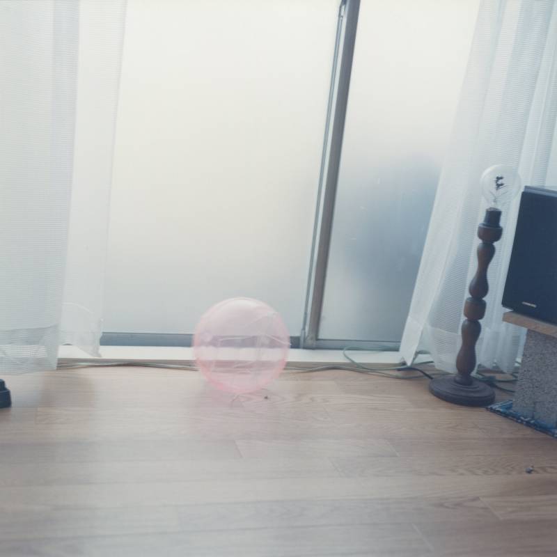 川內倫子 Kawauchi Rinko, Utatane, 2002, C-print, print size 25.4 x 20.3 cm