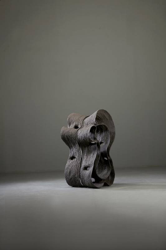 徐永旭_Hsu Yunghsu_2020-31_高溫陶 Stoneware_ 38 x35 x68.5cm_ 2020
