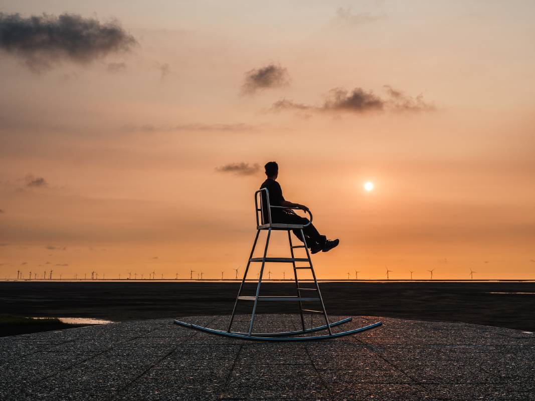 謝佑承《裁判椅》