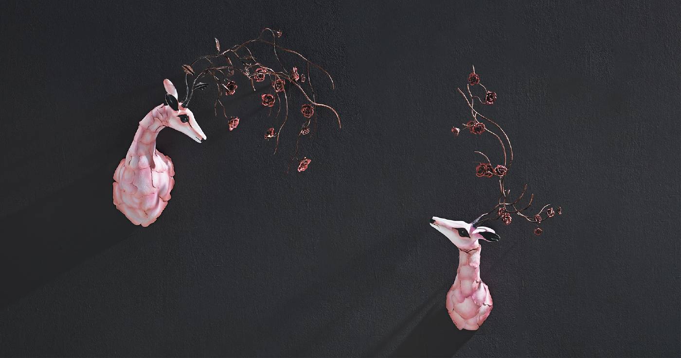 林聖啟，<思華>，紅銅、不鏽鋼，100x40x100cm (左)、<望語>，紅銅、黃銅、不鏽鋼，30x60x120cm (右)