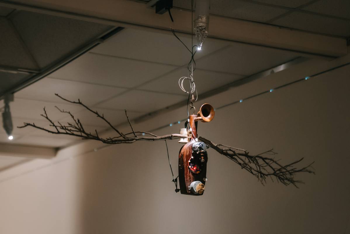 鳥 120x35x20cm 老餅模,樹枝,叭噗,鳥鳴玩具,馬達 2020