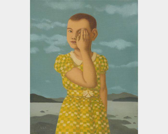 遮住左眼的女孩