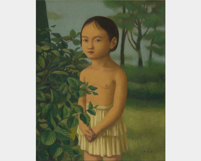 裸上身的小女孩