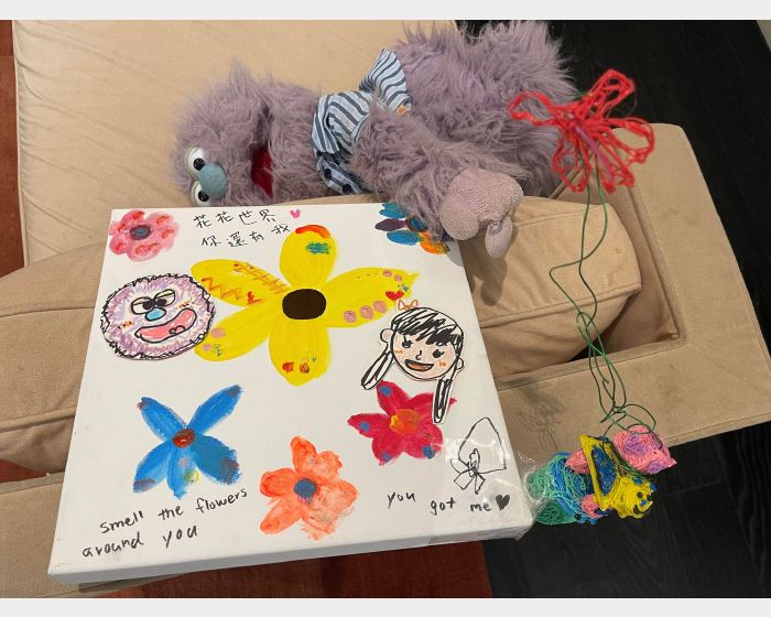 花花世界，你還有我 （smell the flowers around you）