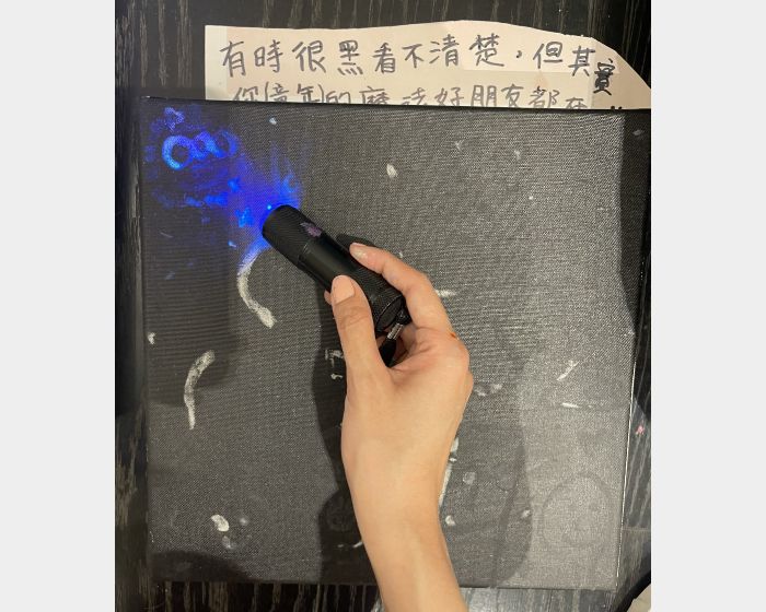 就算看起來很黑 魔法好朋友都在保護你 (your magical friends are here for you)