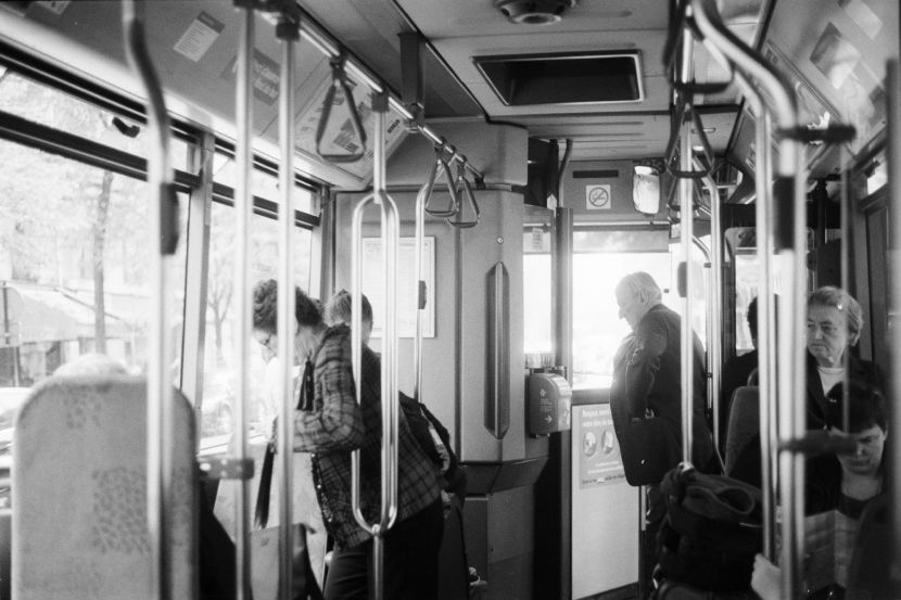 嚴仲唐-In the Bus, Paris