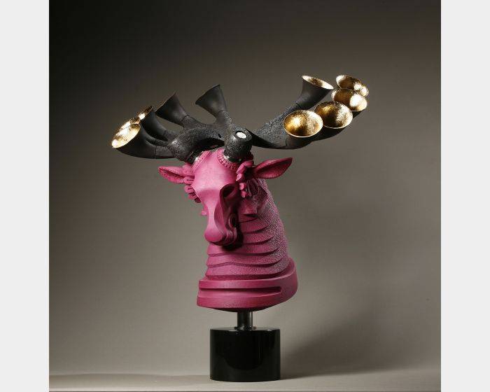 鳴鑼喝道－鳳仙