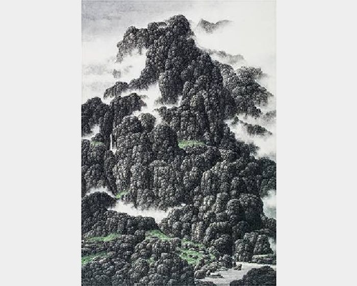 翠嫩的草叢向陽光招手
