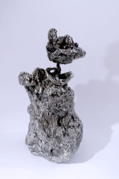 蒲宜君-不鏽鋼雕塑 —— 玫瑰系列之1-永恆