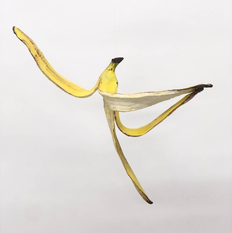 笠谷耕二　　Banana Dance 2 　　H : 31 * 21 * 6 cm 　　陶