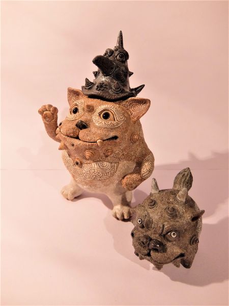 田崎太郎-鳳凰帽的小貓神與犬