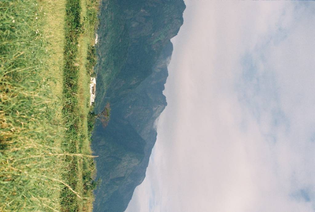 余俊璋-Nature and Human -- the field